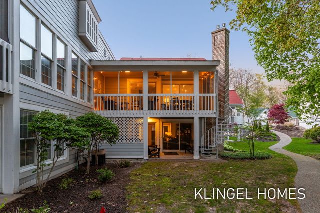 16873 Landing Lane 33, Spring Lake, MI 49456