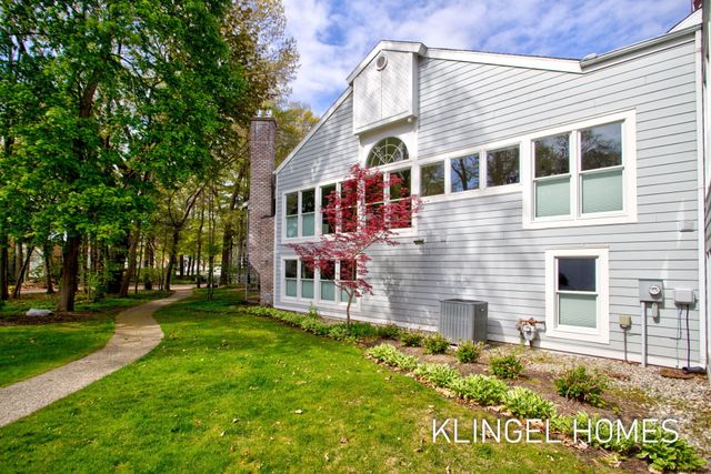 16873 Landing Lane 33, Spring Lake, MI 49456