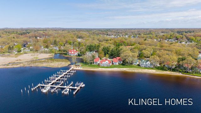 16873 Landing Lane 33, Spring Lake, MI 49456