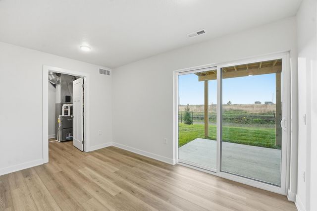 1362 Meadow Rose Place, Waukee, IA 50263