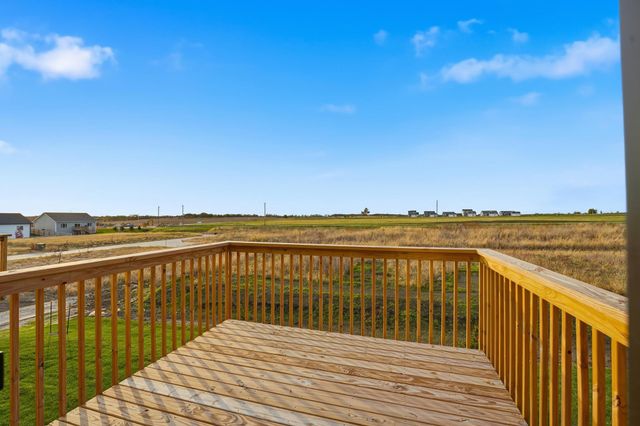 1362 Meadow Rose Place, Waukee, IA 50263