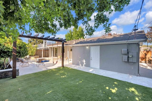 837 Nectarine Avenue, Sunnyvale, CA 94087