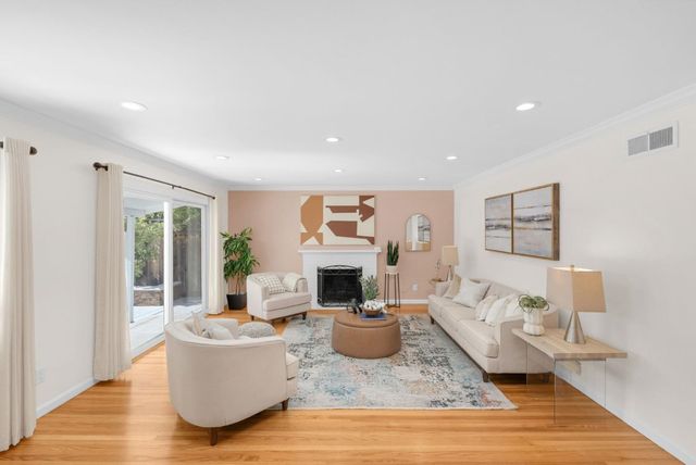 837 Nectarine Avenue, Sunnyvale, CA 94087