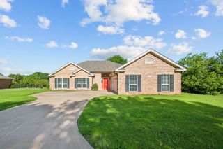 1071 N Maple Street, Muenster, TX 76252