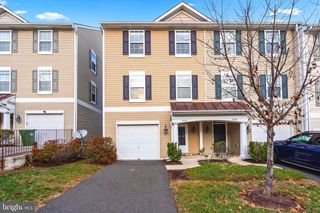 2910 TRUFFLE OAK PL, Woodbridge, VA 22191