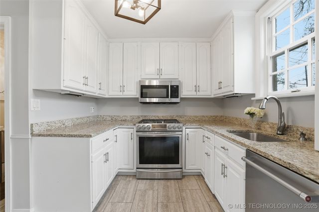 1249 E 29th Place, Tulsa, OK 74114