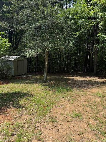 103 Dalton Street, Stoneville, NC 27048