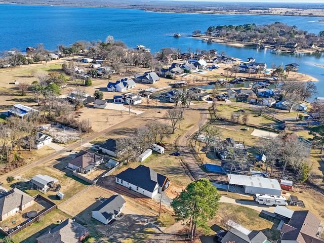 123 Cedar Bend Drive, Trinidad, TX 75163