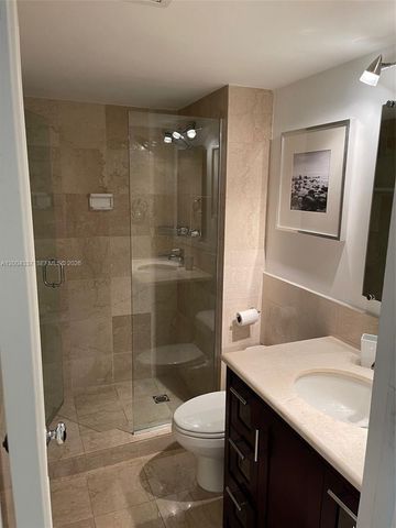 5555 Collins Ave 7Z, Miami Beach, FL 33140