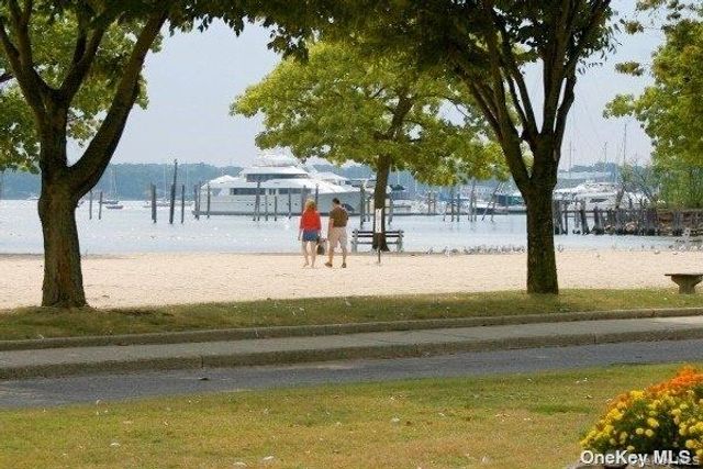 59B Hickory Road, Port Washington, NY 11050