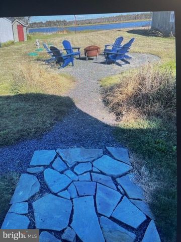 303 BAPTIST RD, Newport, NJ 08345