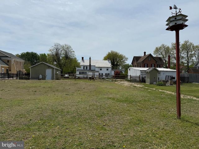 303 BAPTIST RD, Newport, NJ 08345