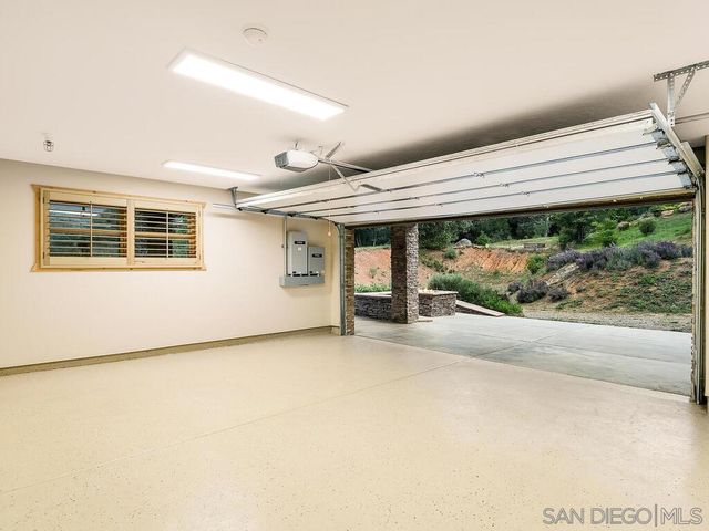 1068 W Incense Cedar Road, Julian, CA 92036