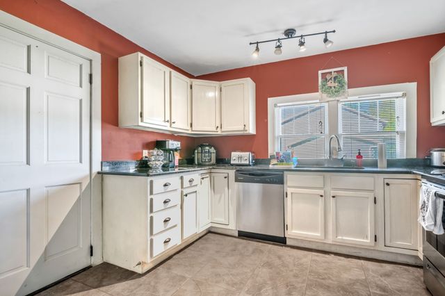 6491 Piney River Rd, N, Bon Aqua, TN 37025