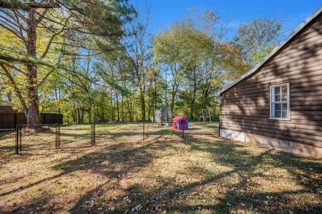 6491 Piney River Rd, N, Bon Aqua, TN 37025