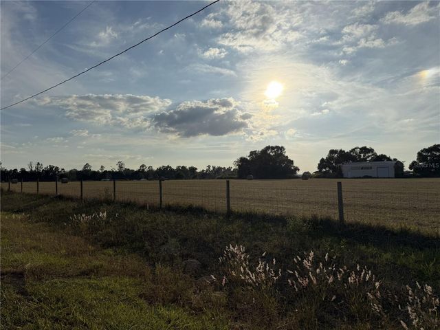 14950 MIM PLACE, Dade City, FL 33525