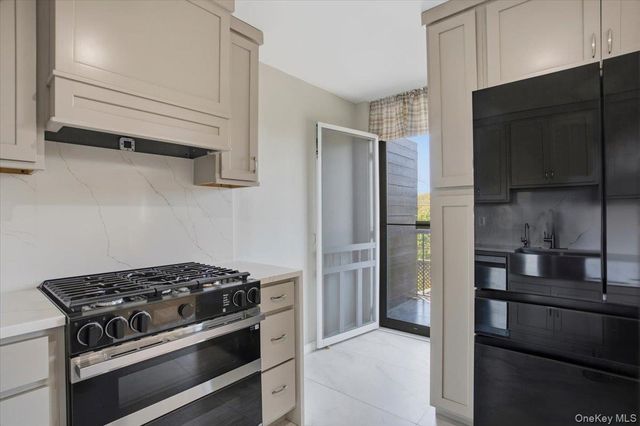 2287 Johnson Avenue 3A, Bronx, NY 10463