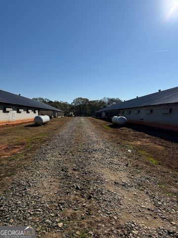 319 Hunters Creek Road, Toccoa, GA 30577