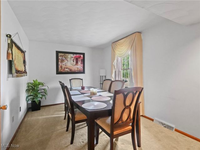 7708 Buchanan Drive, Boardman, OH 44512