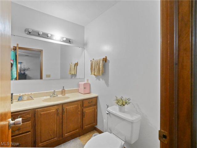 7708 Buchanan Drive, Boardman, OH 44512