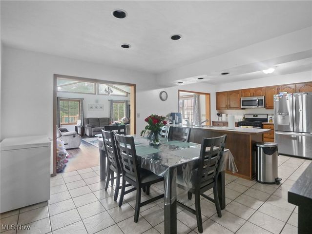 7708 Buchanan Drive, Boardman, OH 44512