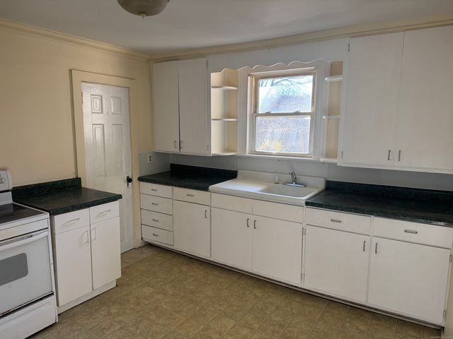 31 Wolcott Avenue 2, Torrington, CT 06790