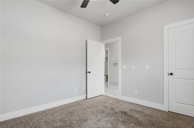 70 E Loveland Loop, Farmington, AR 72730