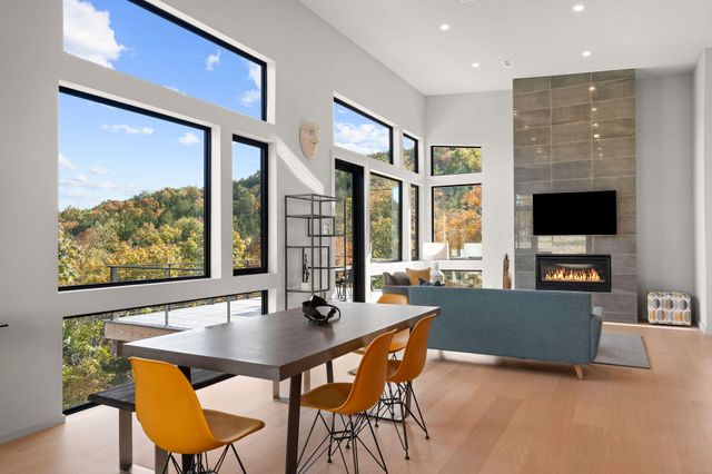 176 Canada Drive, Branson West, MO 65737