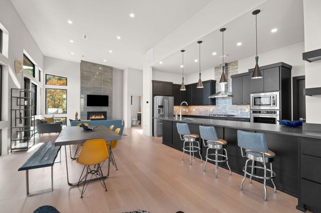 176 Canada Drive, Branson West, MO 65737