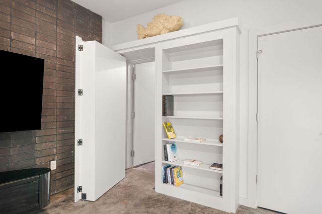 176 Canada Drive, Branson West, MO 65737