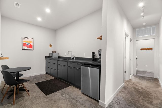 176 Canada Drive, Branson West, MO 65737