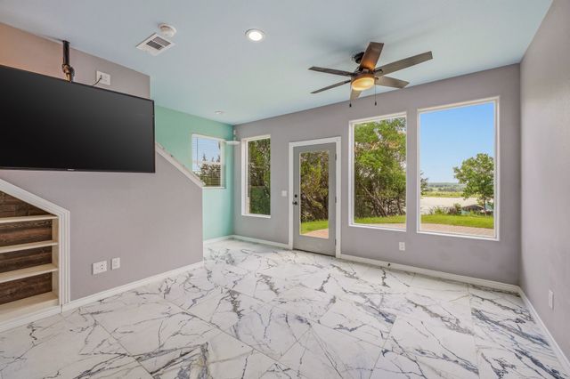 4945 Peachtree Circle, Granbury, TX 76048