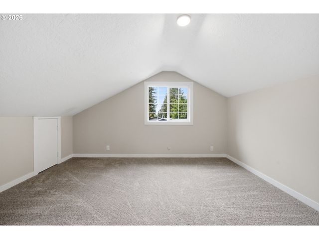 4986 CHAN St, Salem, OR 97306