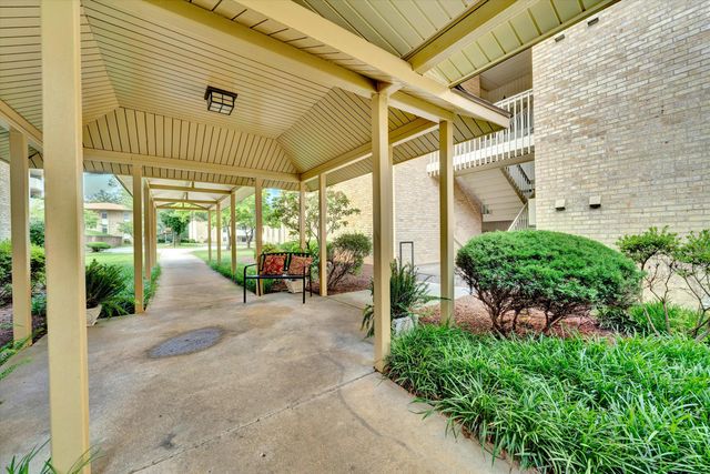 5260 Crossbow Cir Unit 9E, Roanoke, VA 24018