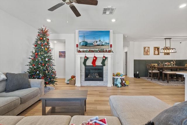 10517 Bangor Avenue, Lubbock, TX 79424