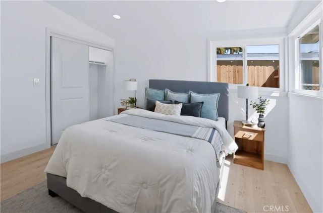 2225 Maple, Costa Mesa, CA 92627