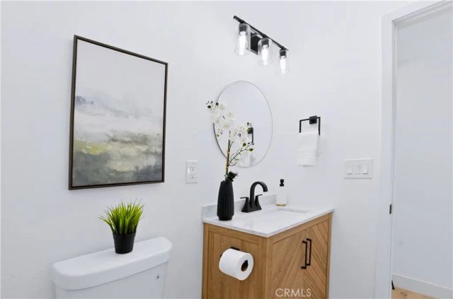 2225 Maple, Costa Mesa, CA 92627