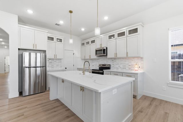 3612 Avenue J, Fort Worth, TX 76105