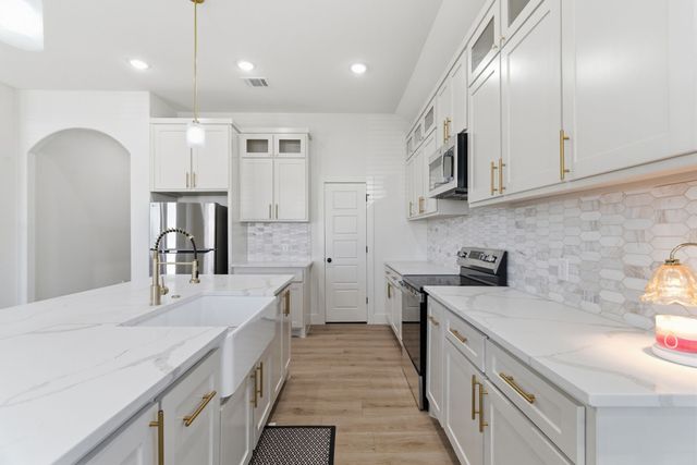 3612 Avenue J, Fort Worth, TX 76105