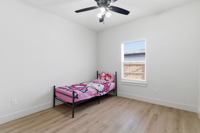 3612 Avenue J, Fort Worth, TX 76105