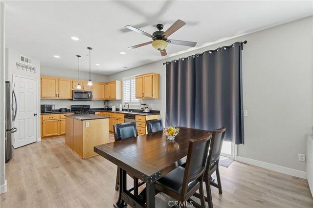 7253 Myrtle, Fontana, CA 92336