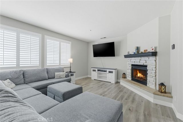 7253 Myrtle, Fontana, CA 92336