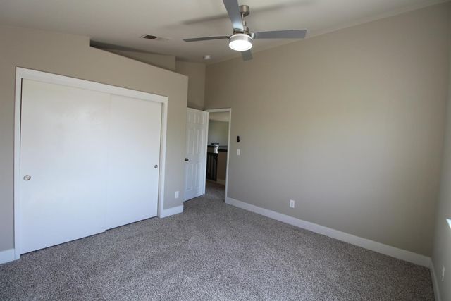 2117 Goshen Avenue, Clovis, CA 93611