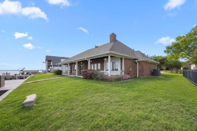 7175 Kingston Cove Lane, Willis, TX 77318