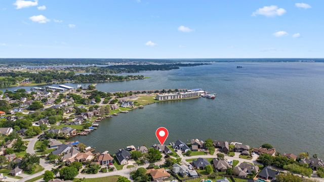 7175 Kingston Cove Lane, Willis, TX 77318