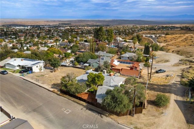 526 Washington, Taft, CA 93268