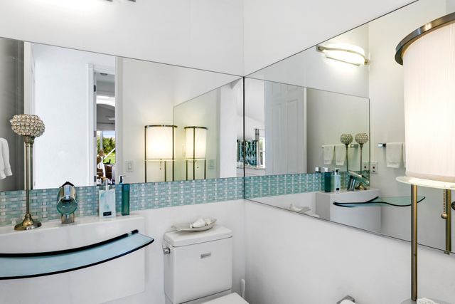 8270 Spyglass Drive, West Palm Beach, FL 33412