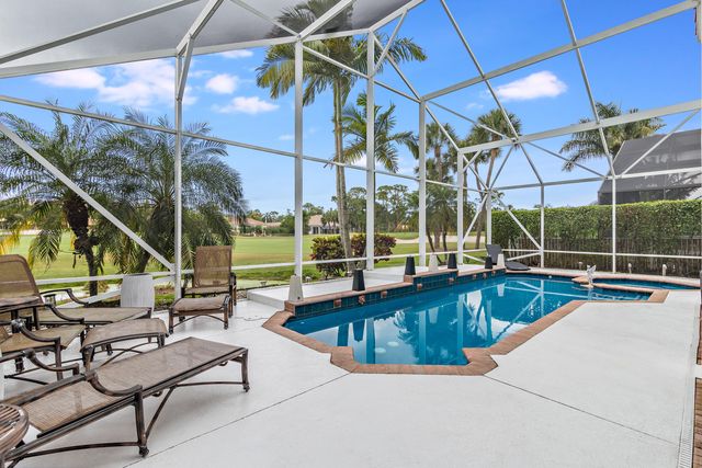 8270 Spyglass Drive, West Palm Beach, FL 33412