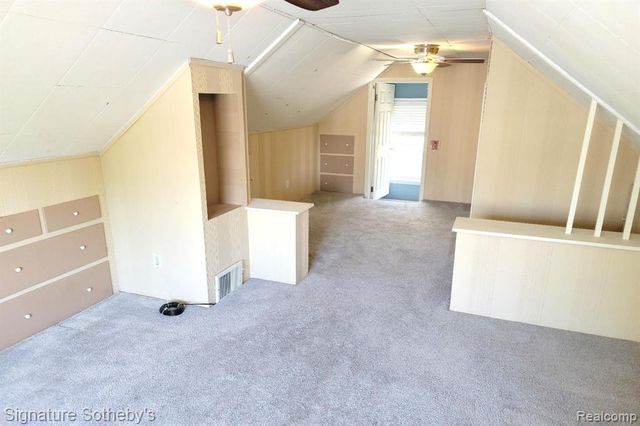 22703 Ridgeway Street, Saint Clair Shores, MI 48080