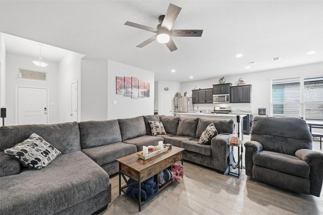 8500 Trickham Bend, Fort Worth, TX 76131